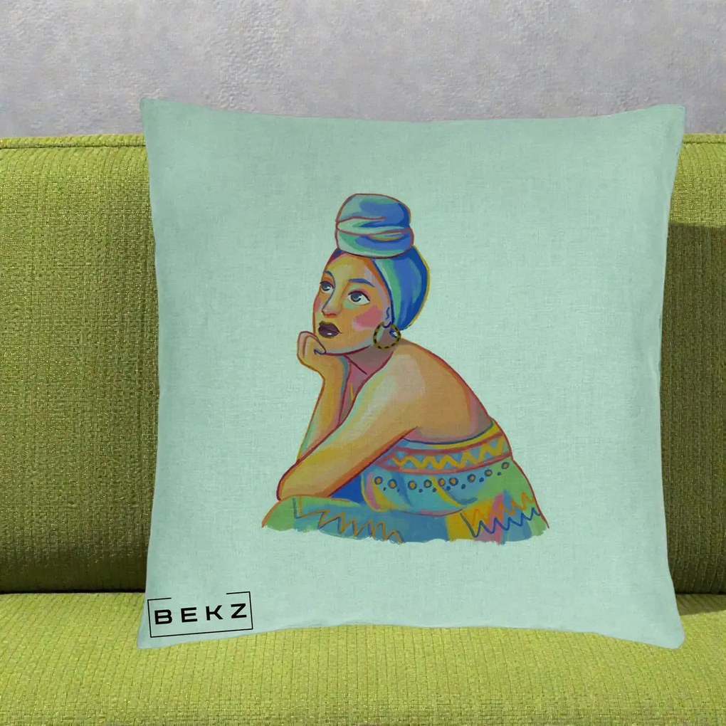 Perna Decorativa Portret Femeie Contemplativa, 40x40 cm, Verde Menta, Husa Detasabila, Perna Inclusa, BEKZ®
