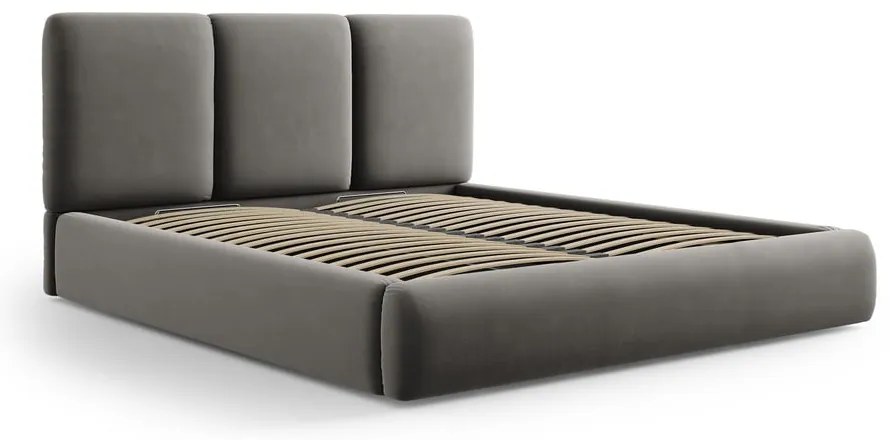 Pat matrimonial gri tapițat din catifea cu spațiu de depozitare cu somieră 180x200 cm Brody – Mazzini Beds