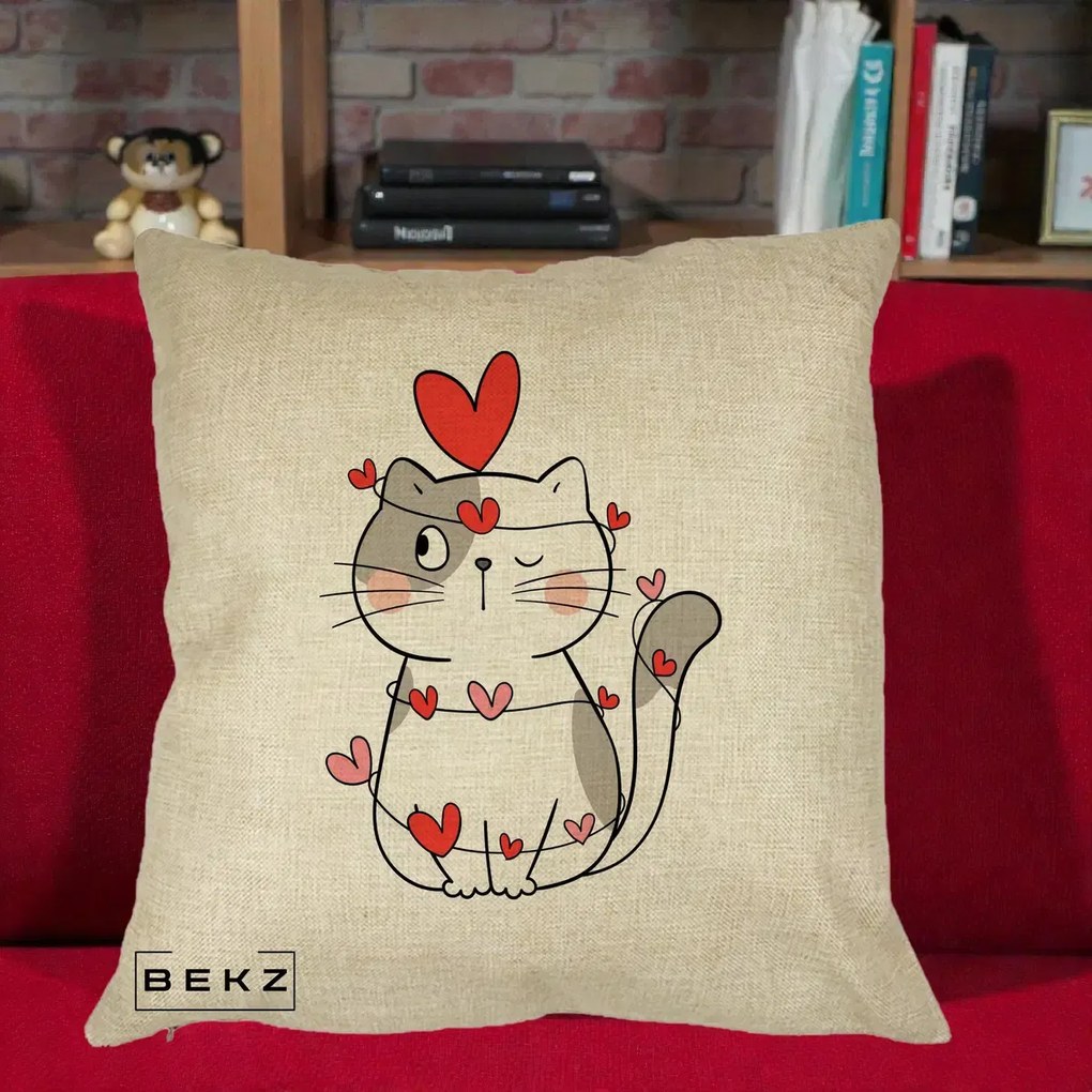 Perna Decorativa Pisica Kawaii cu Inimi, 40x40 cm, Crem, Husa Detasabila, Perna Inclusa, BEKZ®