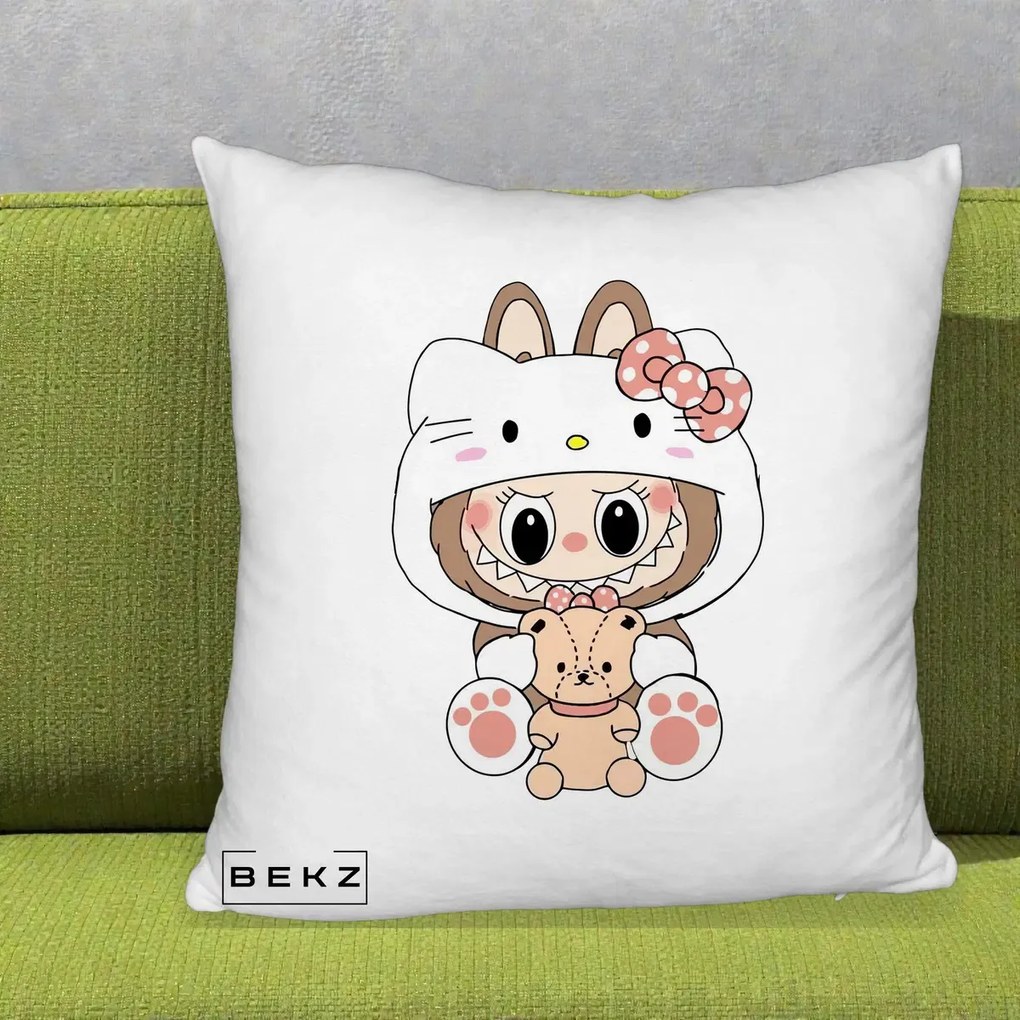 Perna Personalizata Labubu x Hello Kitty, 40x40 cm, Alb Pufos, Husa Detasabila, Perna Inclusa, BEKZ®