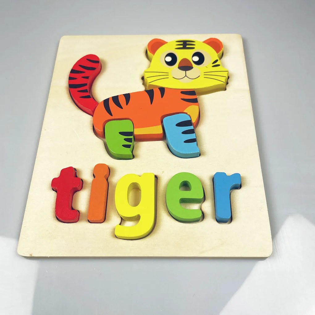 Puzzle din lemn pentru copii "Tigru"
