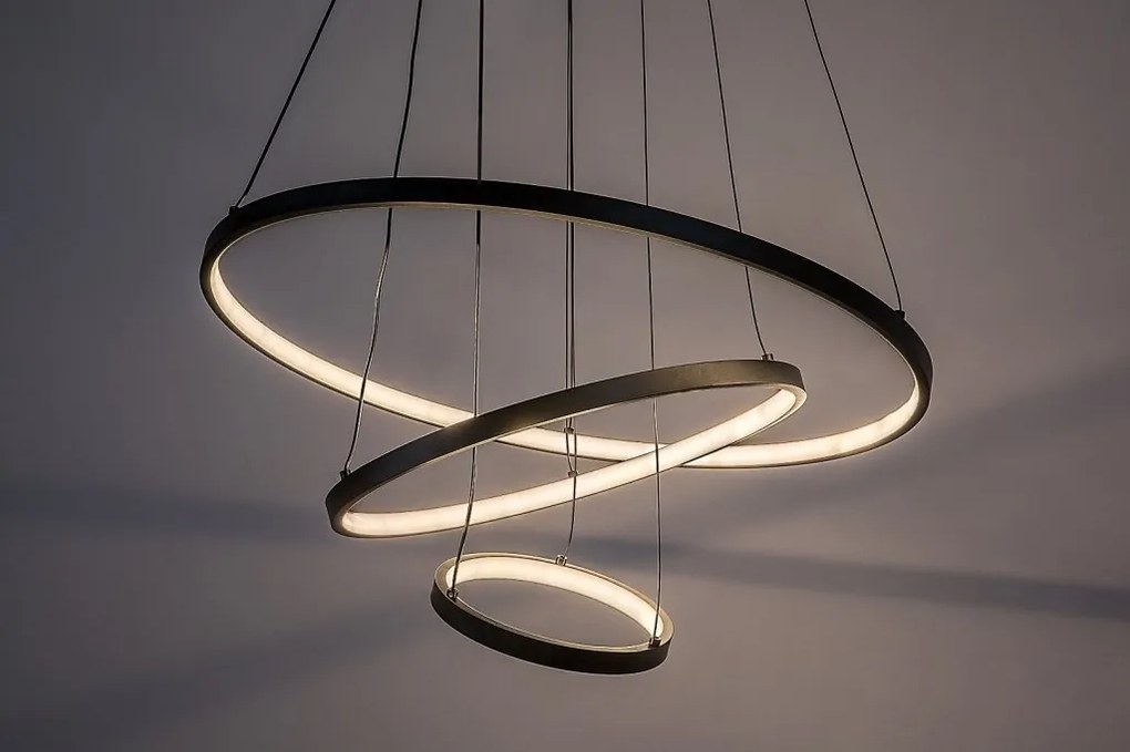 Lustra LED cu telecomanda cu 3 inele metal negru Beliza