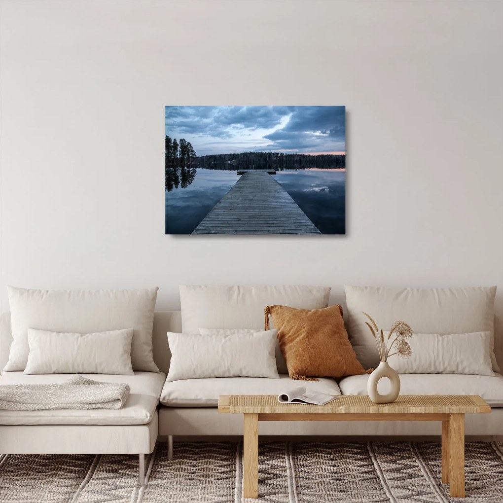Tablou pe sticlă - Ponton de lemn, lac (70x50 cm)