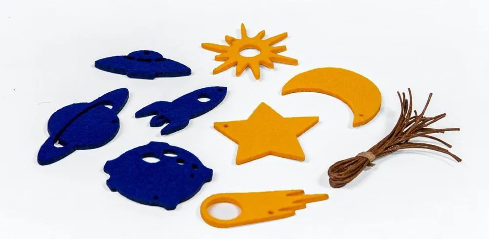 Set 8 decorațiuni de Crăciun din pâslă galbenă și albastră Spira Medium