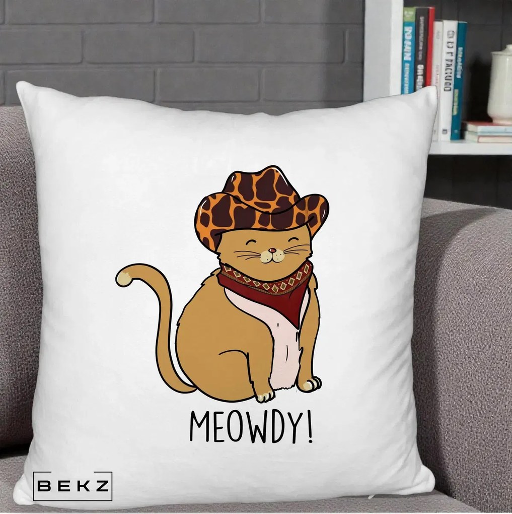 Perna Decorativa Pisica Cowboy Meowdy, 40x40 cm, Alb Pufos, Husa Detasabila, Perna Inclusa, BEKZ®