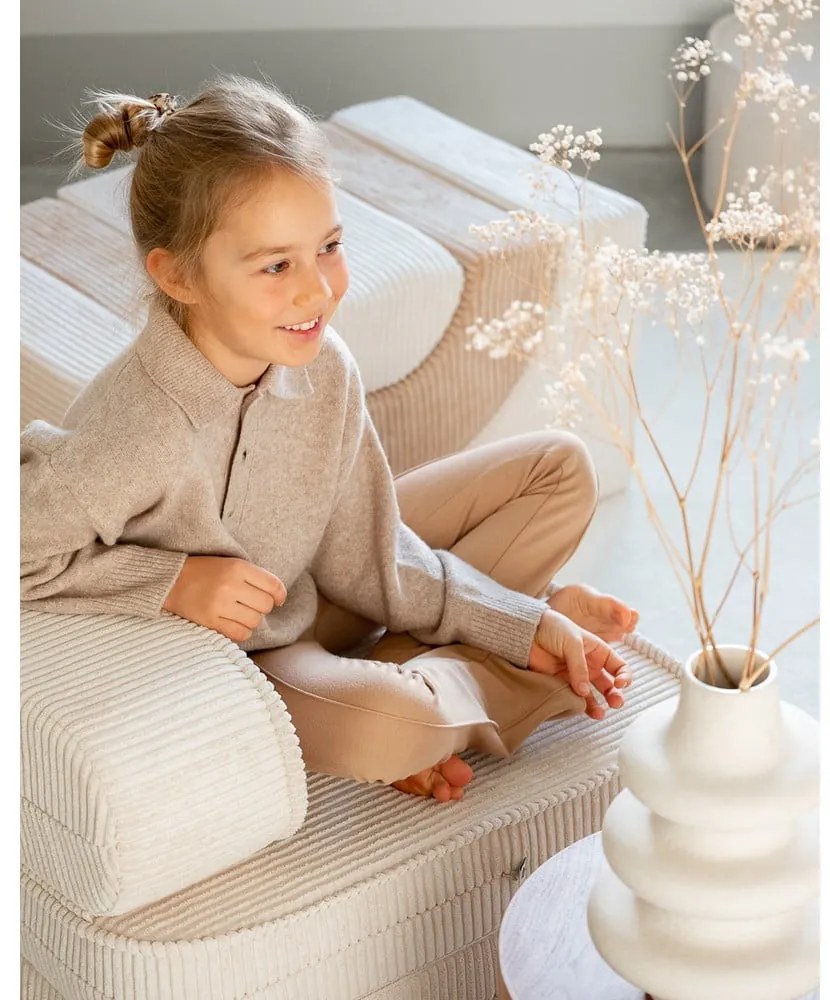 Fotoliu de copii crem cu tapițerie din catifea reiată Flip – Wigiwama