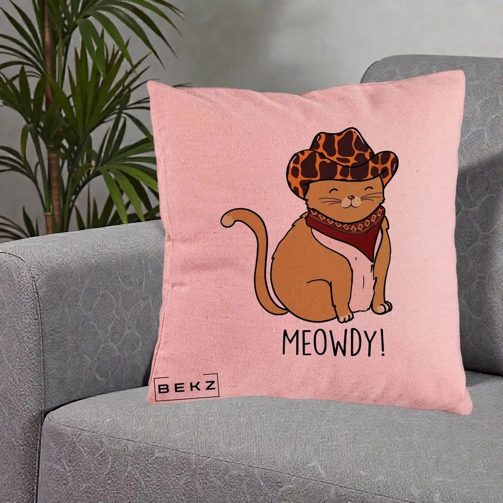 Perna Decorativa Pisica Cowboy Meowdy, 40x40 cm, Roz, Husa Detasabila, Perna Inclusa, BEKZ®