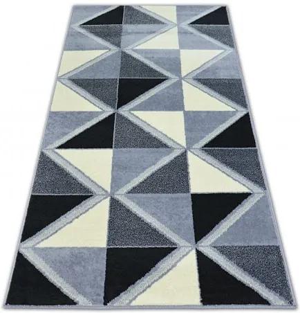 Covor BCF Base Trigonal 3974 Triunghiuri negru si gri 120x160 cm