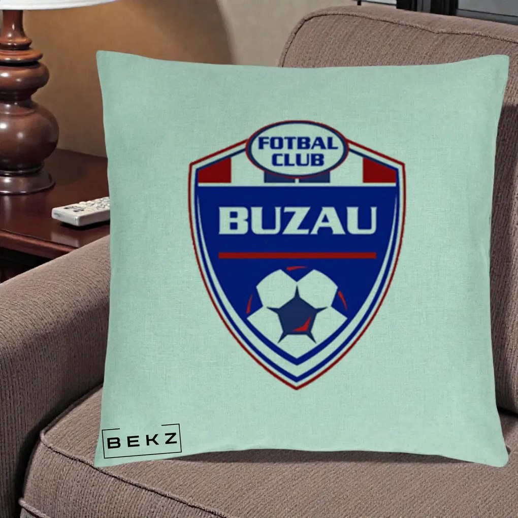 Perna Personalizata FC Buzau Fotbal, 40x40 cm, Verde Menta, Husa Detasabila, Perna Inclusa, BEKZ®