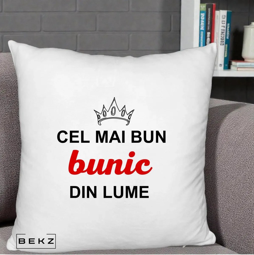 Cadou pentru Bunic - Perna Personalizata Cel Mai Bun Bunic Din Lume Coroana Rosu, 40x40 cm, Alb Pufos, Husa Detasabila, Perna Inclusa, BEKZ®