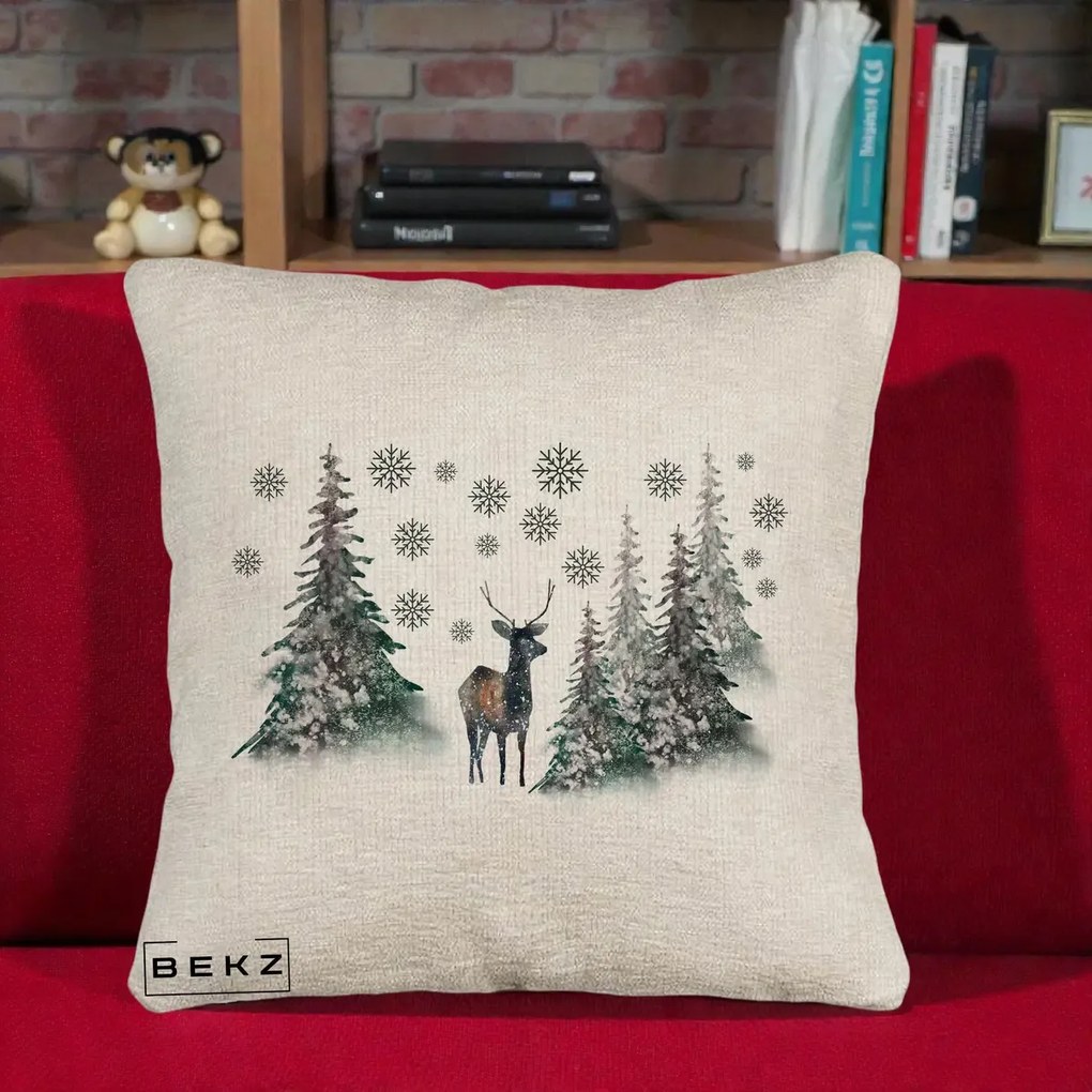 Perna Decorativa Ren in Padure Inzapezita, 40x40 cm, Bej Canapea, Husa Detasabila, Perna Inclusa, BEKZ®