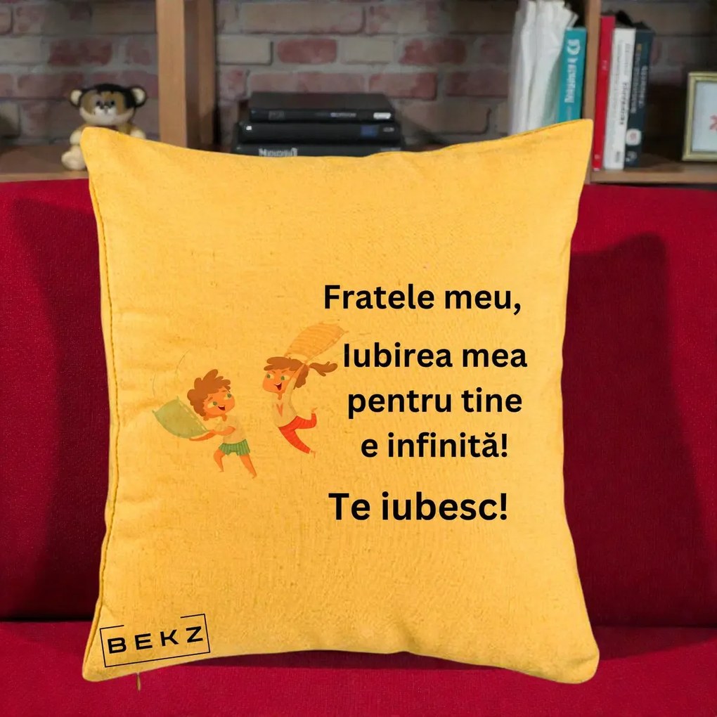 Cadou pentru Frate - Perna Personalizata Fratele Meu Te Iubesc Copii Batalie Perne, 40x40 cm, Galben, Husa Detasabila, Perna Inclusa, BEKZ®