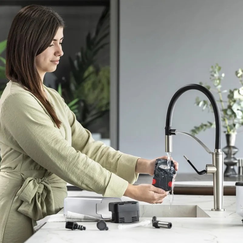 Mașină de espresso DeLonghi Rivelia Onyx Black EXAM440.55.B, 1450 W, 19 bari, 1,4 L, 16 băuturi, Aroma, LatteCrema Hot, Twin Shot, Bean Adapt, ecran tactil TFT, negru mat