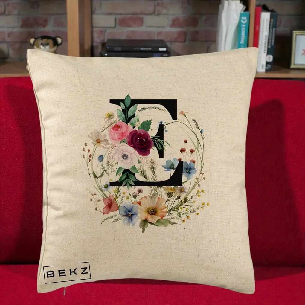 Cadou Personalizat - Perna Personalizata Monogram Litera E cu Flori Acuarela, 40x40 cm, Bej, Husa Detasabila, Perna Inclusa, BEKZ®