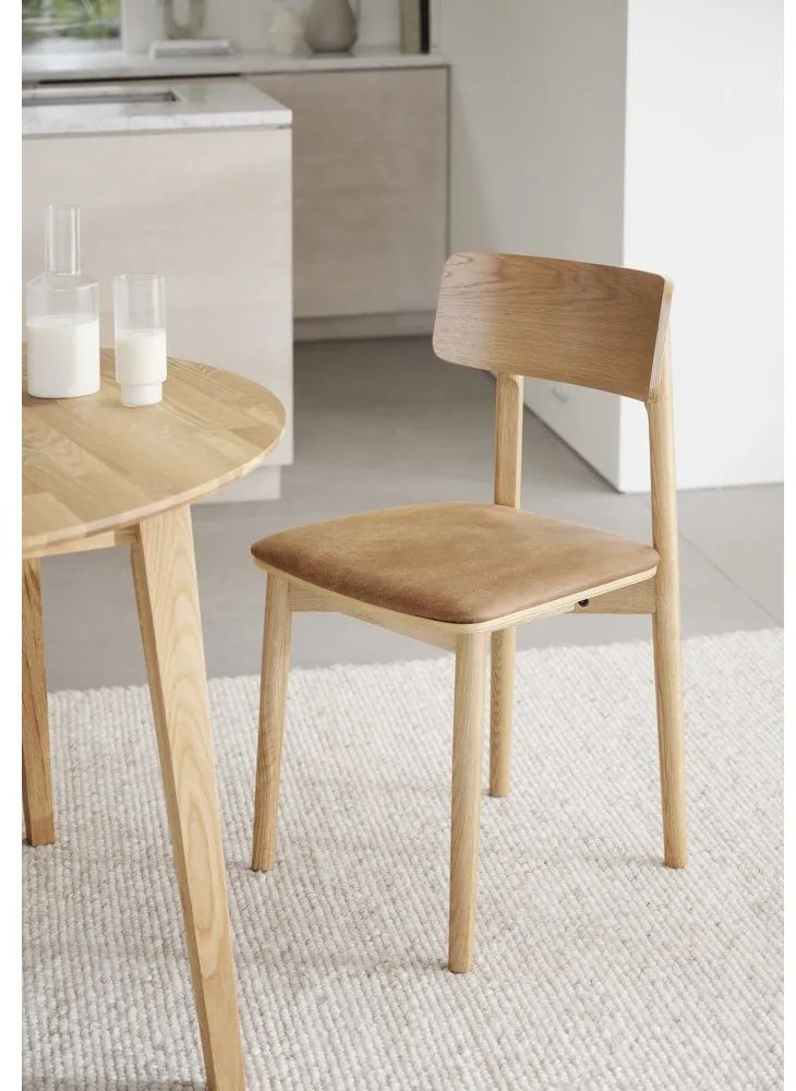 Scaune de dining maro coniac/natural 2 buc. din imitație de piele Wolcott – Rowico