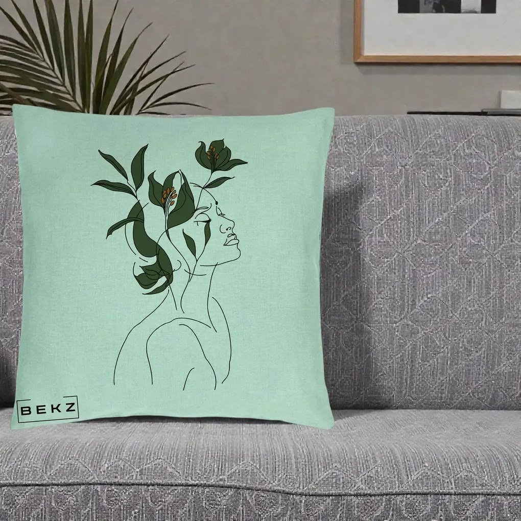 Perna Decorativa Portret Feminin Crin Verde, 40x40 cm, Verde Menta, Husa Detasabila, Perna Inclusa, BEKZ®