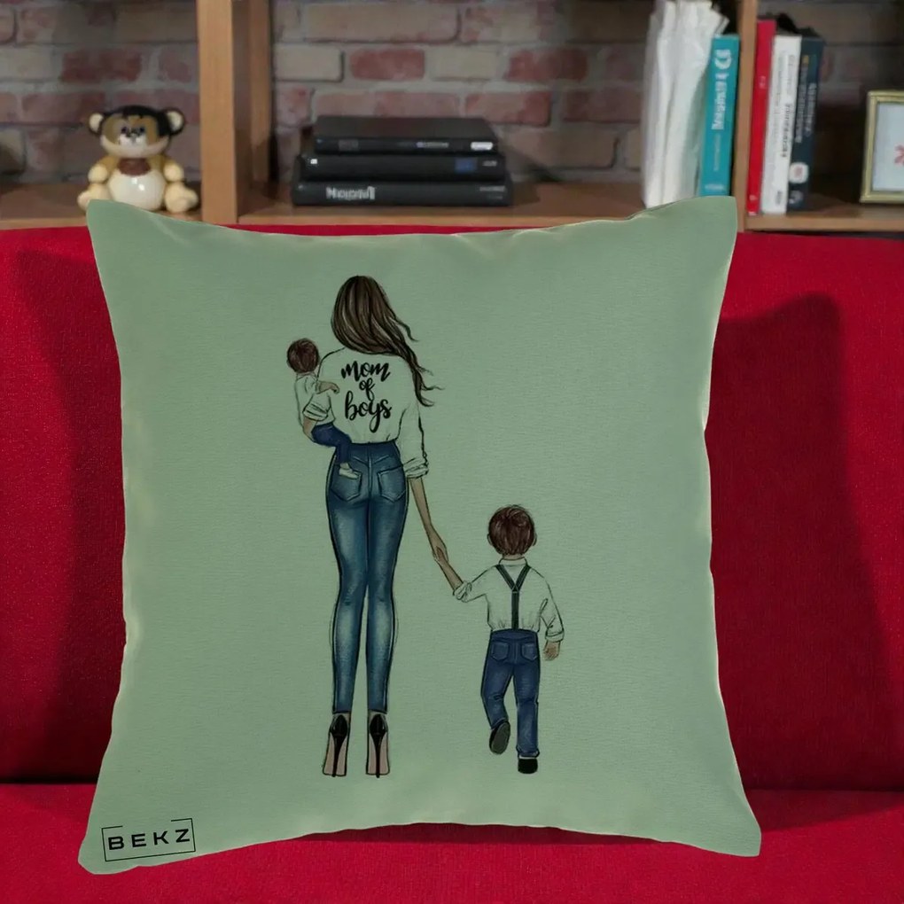 Cadou pentru Mama - Perna Personalizata Mom of Boys Mama cu Baietii, 40x40 cm, Verde, Husa Detasabila, Perna Inclusa, BEKZ®