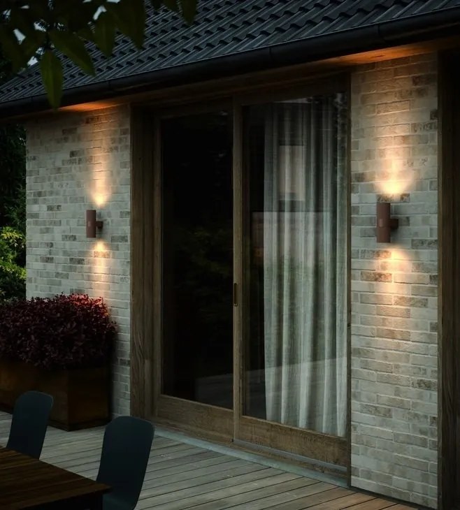 Aplica de perete exterior IP54 cu lumina sus / jos Kyklop maro ruginiu