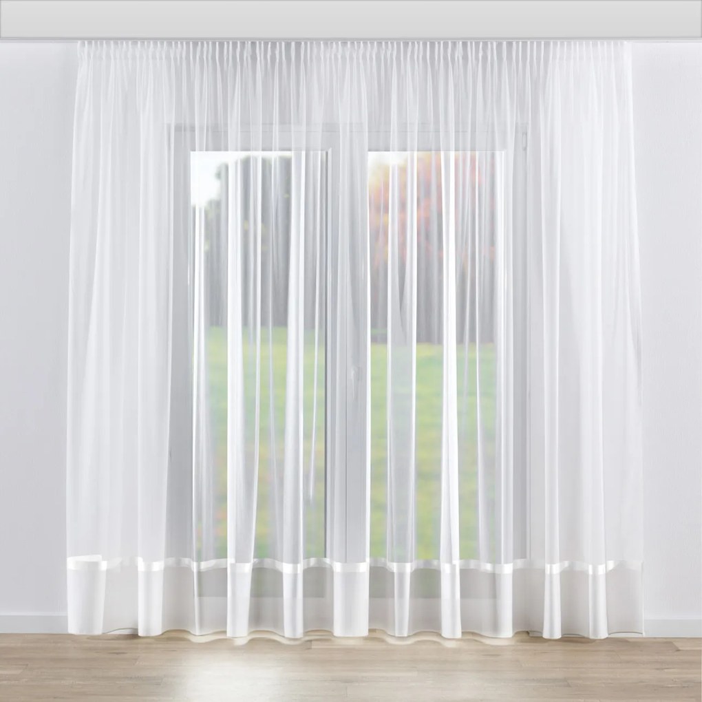 Draperie cu banda