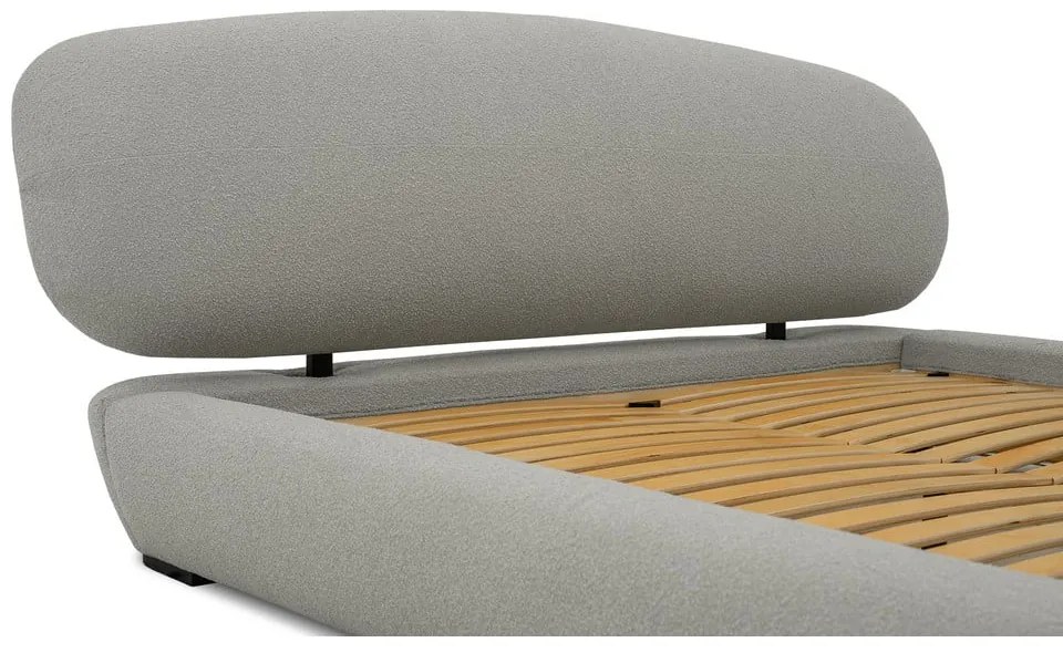 Pat matrimonial gri deschis tapițat cu somieră 180x200 cm Odette – Scandic