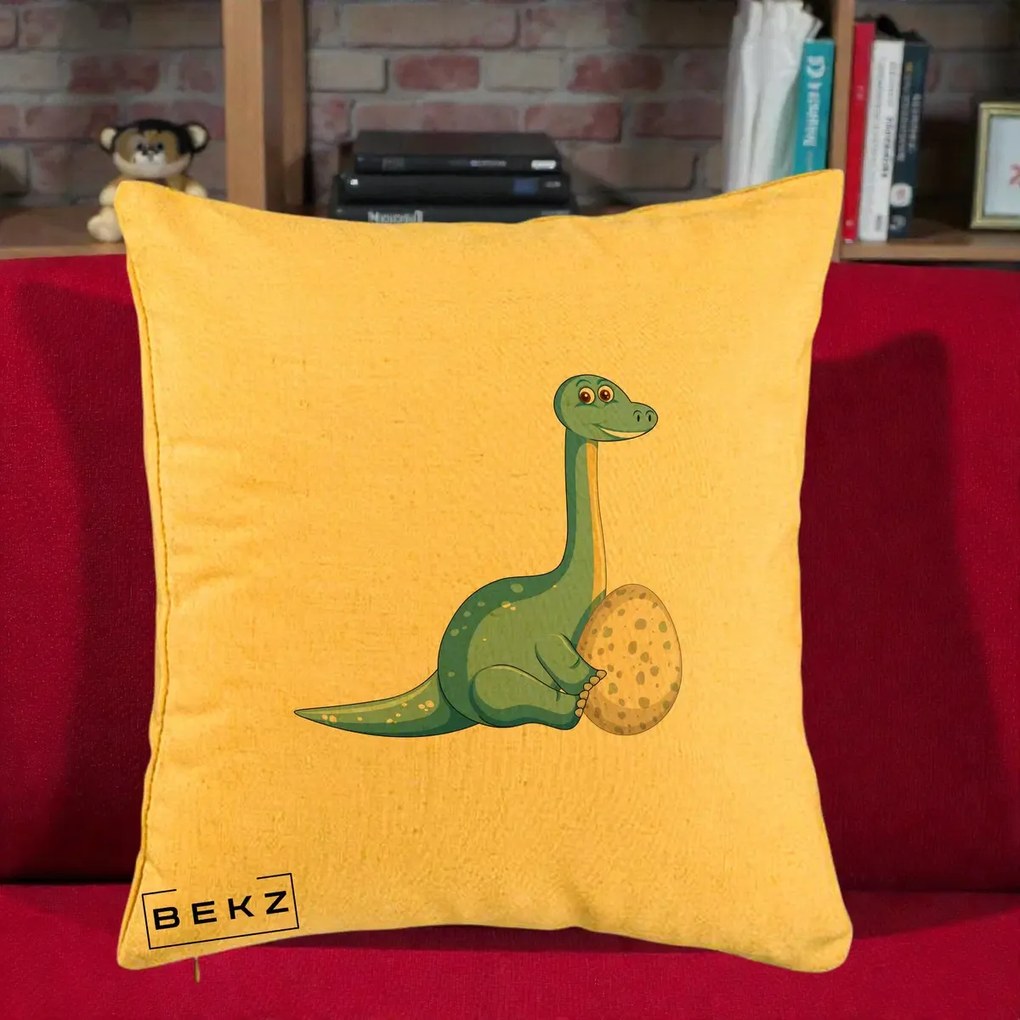 Perna Decorativa Brontosaur cu Ou, 40x40 cm, Galben, Husa Detasabila, Perna Inclusa, BEKZ®