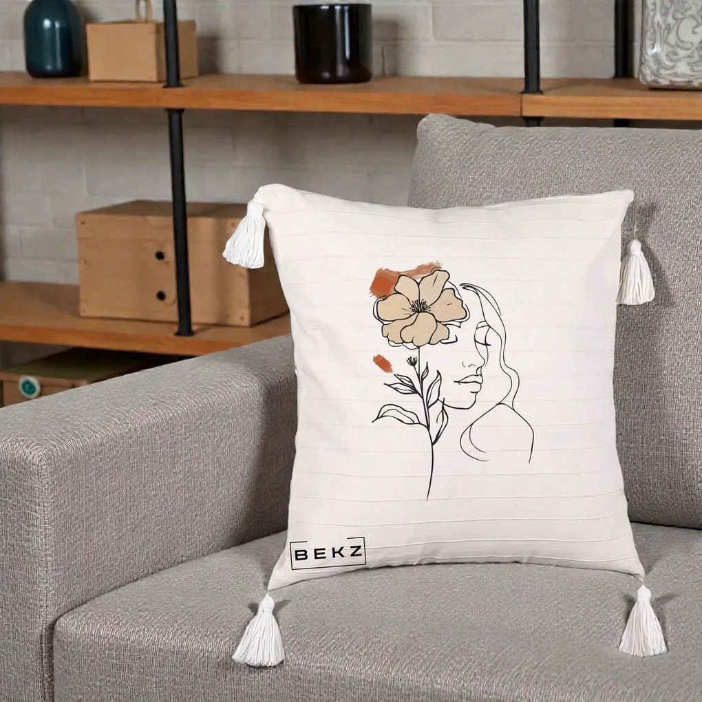 Perna Decorativa Portret Feminin Floare Bej Terracotta, 40x40 cm, Bej cu Franjuri, Husa Detasabila, Perna Inclusa, BEKZ®