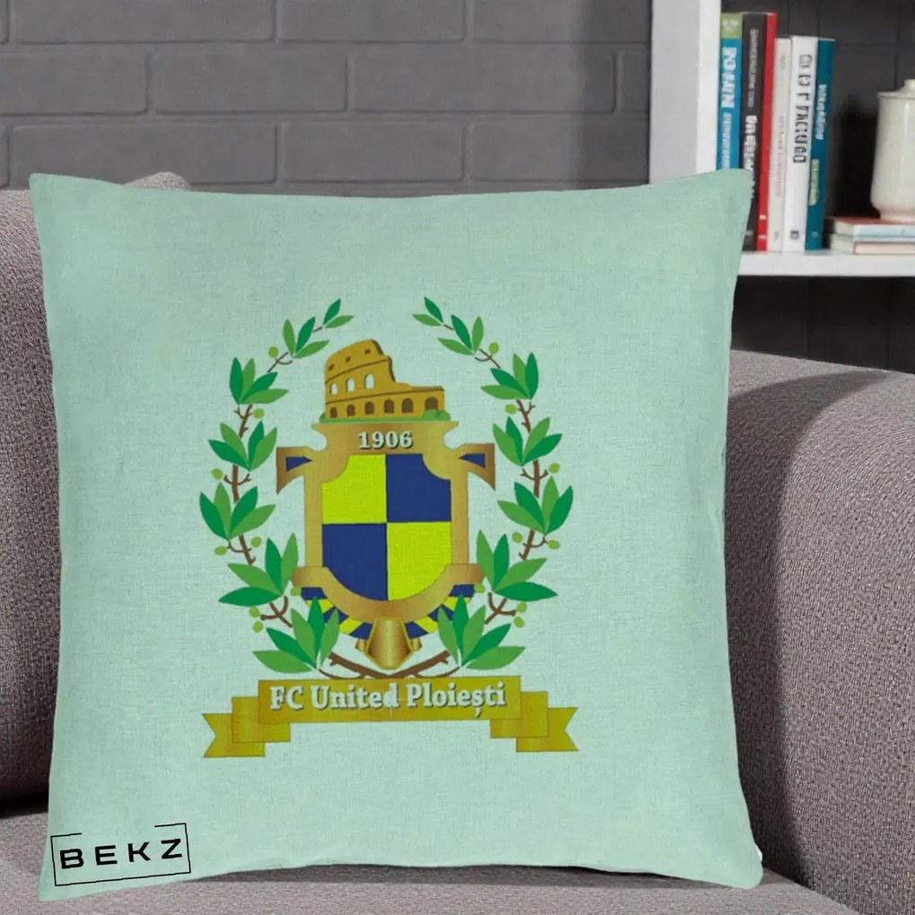 Perna Personalizata FC United Ploiesti 1906 Fotbal, 40x40 cm, Verde Menta, Husa Detasabila, Perna Inclusa, BEKZ®