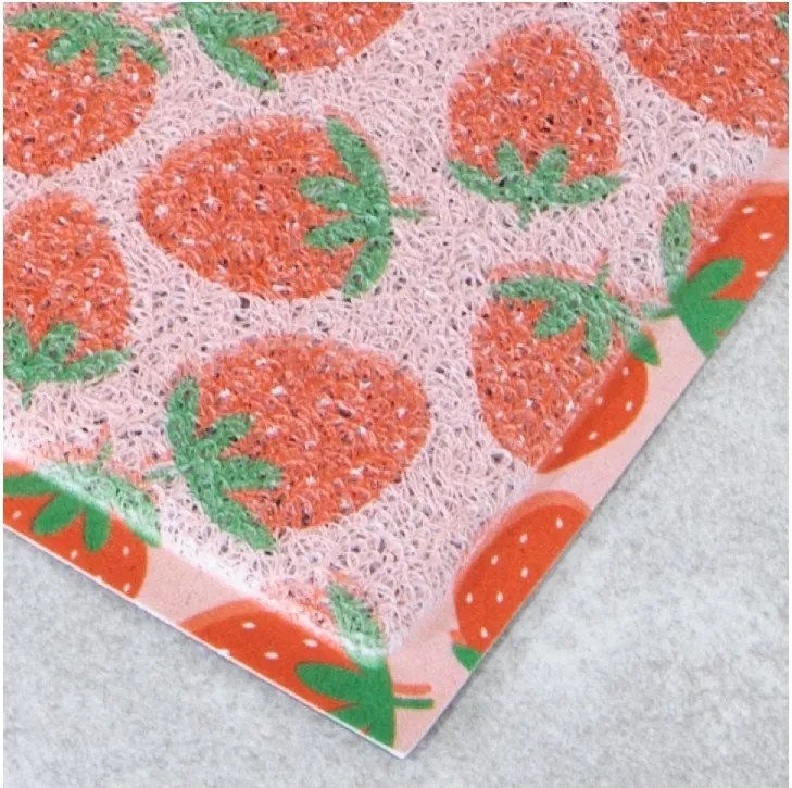 Covoraș de intrare din PVC 40x70 cm Pink Strawberry – Artsy Doormats