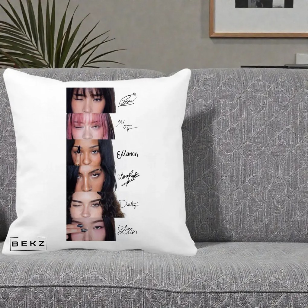 Perna Personalizata K-pop KATSEYE Semnaturi fara Foto, 40x40 cm, Alba Mata, Husa Detasabila, Perna Inclusa, BEKZ®
