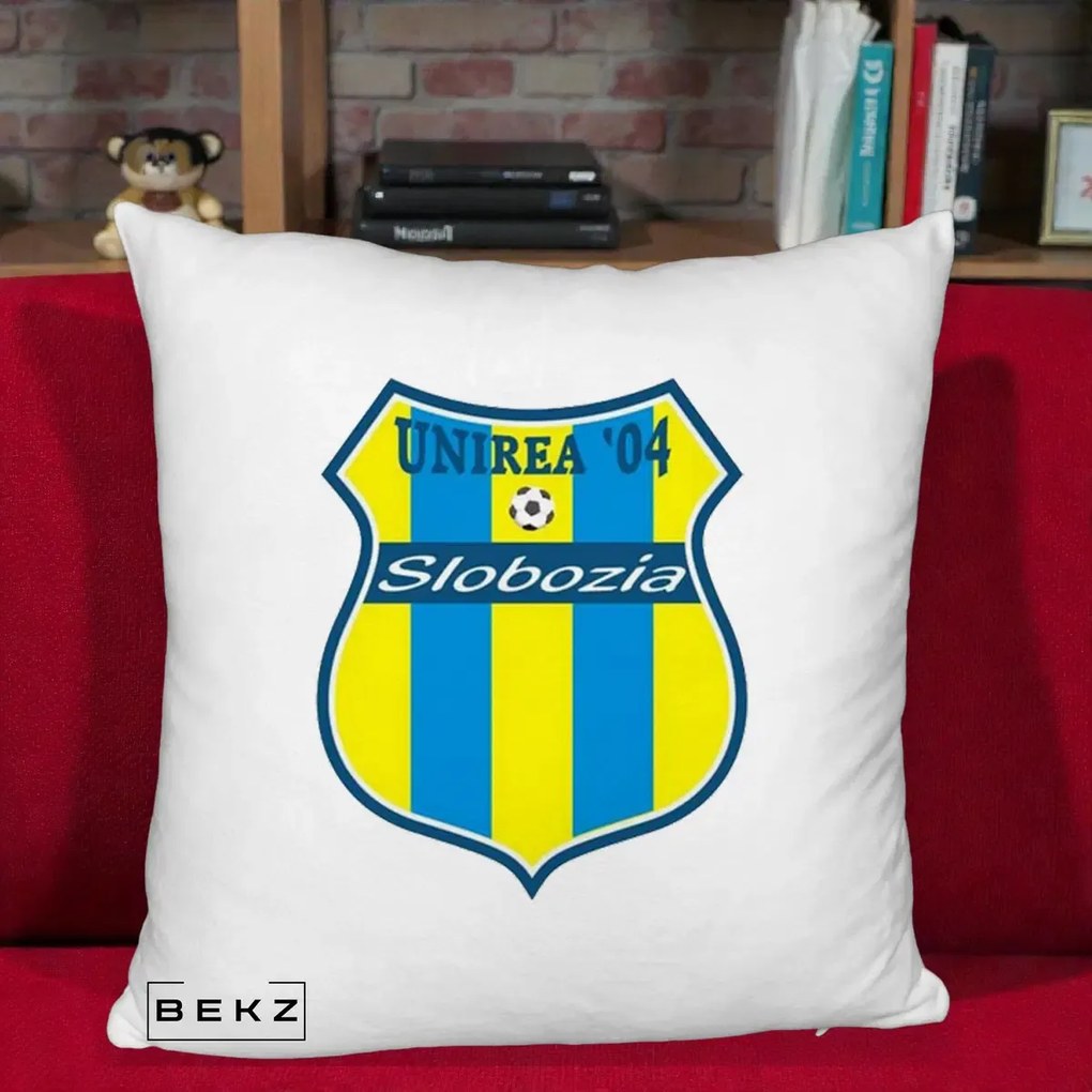 Perna Personalizata Unirea '04 Slobozia Fotbal, 40x40 cm, Alb Pufos, Husa Detasabila, Perna Inclusa, BEKZ®