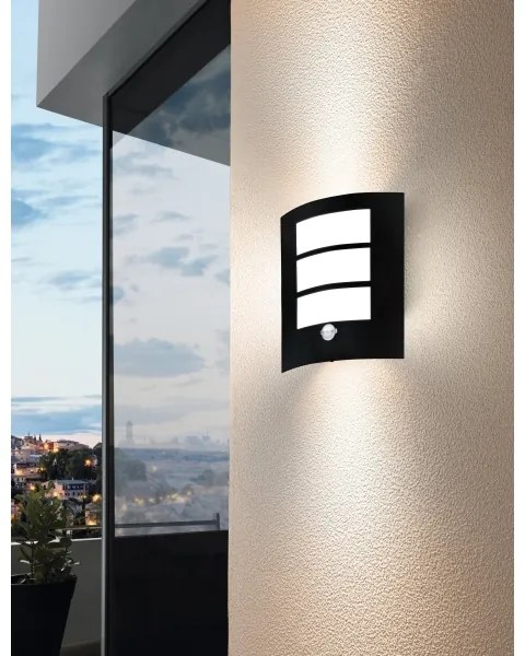 Aplică de exterior cu senzor CITY 1xE27/40W/230V IP44 Eglo 99568