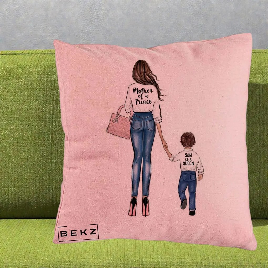 Cadou pentru Mama - Perna Personalizata, Model Mother of a Prince, 40x40 cm, Roz, Husa Detasabila, Perna Inclusa, BEKZ®