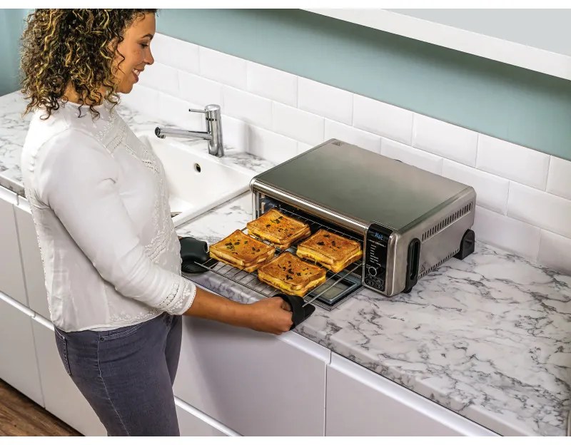 Cuptor multifunctional 8 in 1 Ninja SP101EU Foodi, 2400W, 10L, Air fry/Prajire/Coacere/Paine prajita, Compact, Inox