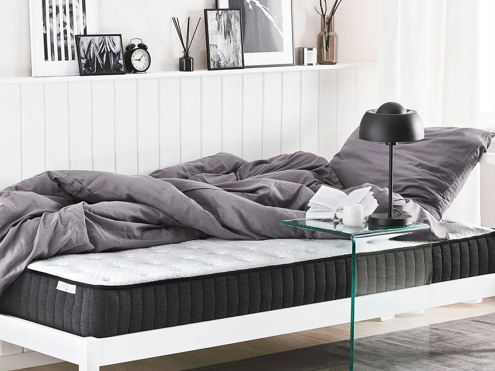 Saltea cu arcuri individuale 90x200 cm DARAM (mediu tare). 1022786