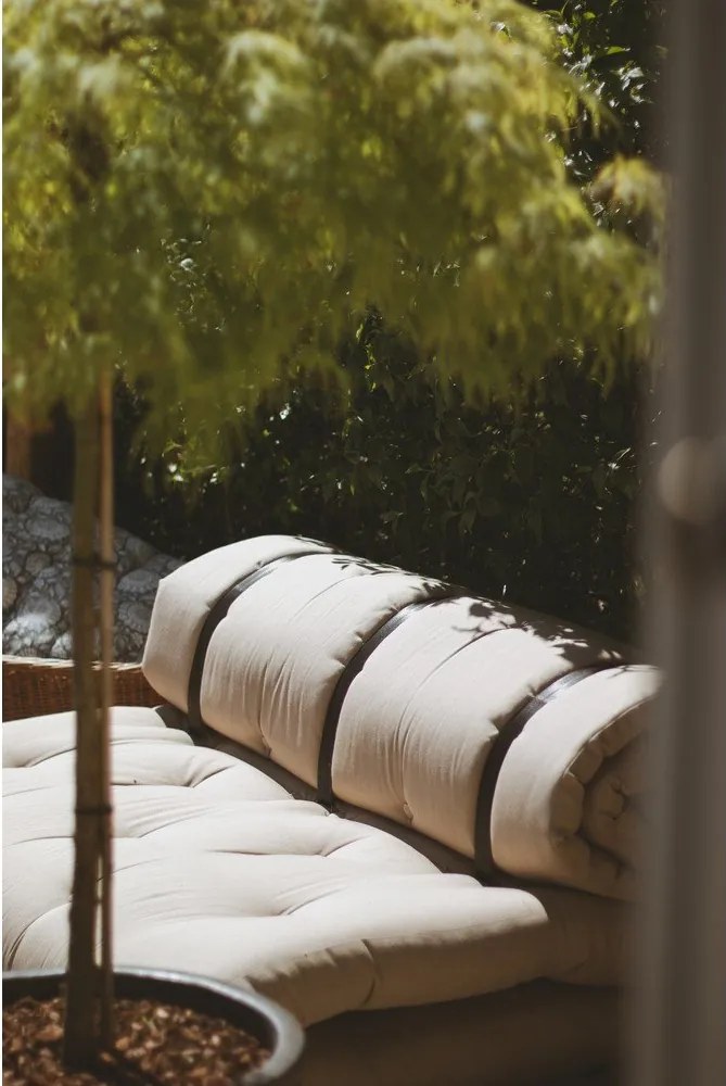 Canapea extensibilă adecvată pentru exterior Karup Design Design OUT™ Buckle Up Beige, bej