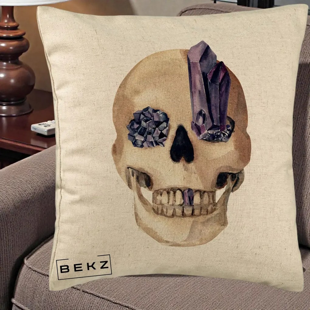 Perna Decorativa Craniu cu Cristale de Ametist, 40x40 cm, Bej, Husa Detasabila, Perna Inclusa, BEKZ®