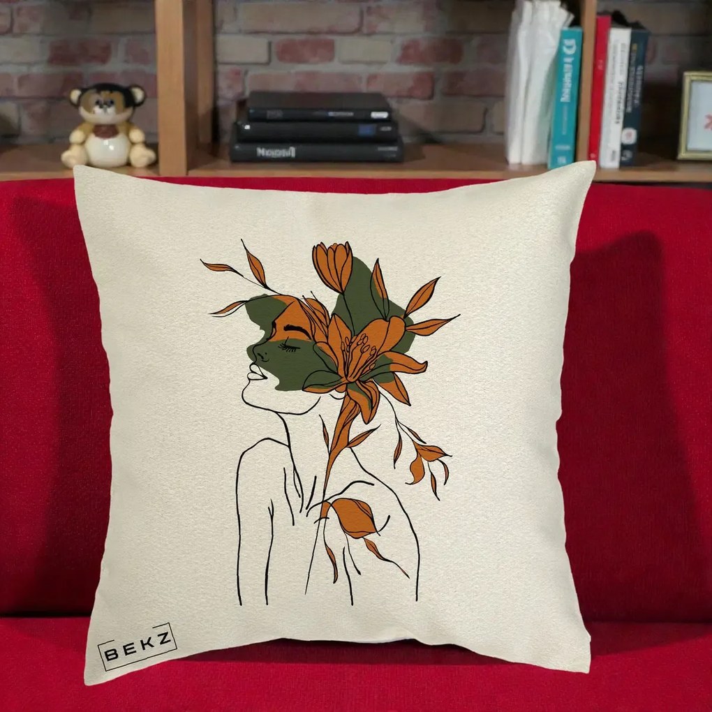 Perna Decorativa Portret Feminin Crin Auriu, 40x40 cm, Ecru, Husa Detasabila, Perna Inclusa, BEKZ®