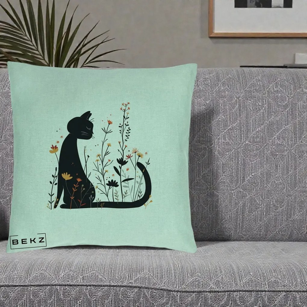 Perna Decorativa Pisica Neagra Flori Portocalii Silueta, 40x40 cm, Verde Menta, Husa Detasabila, Perna Inclusa, BEKZ®