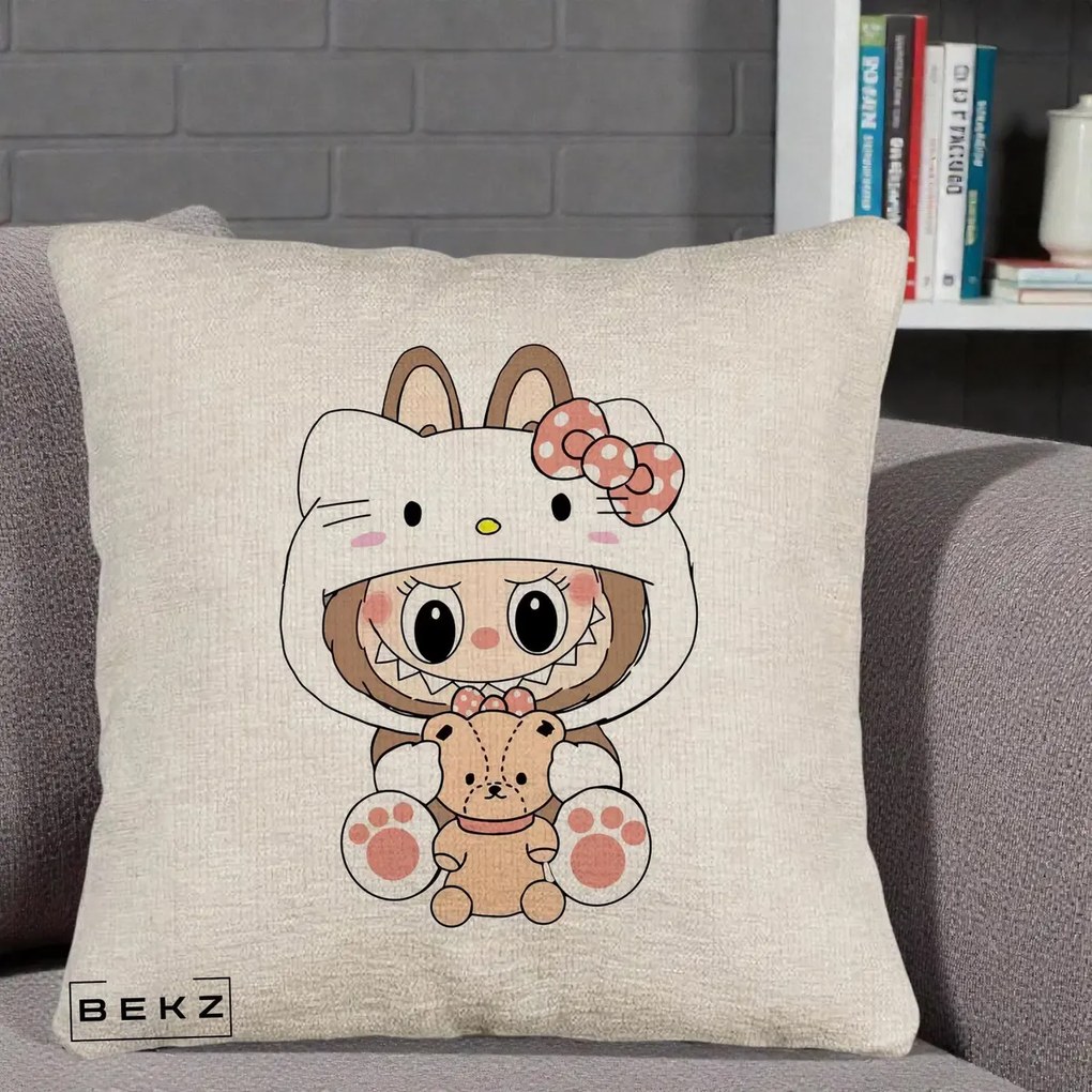 Perna Personalizata Labubu x Hello Kitty, 40x40 cm, Bej Canapea, Husa Detasabila, Perna Inclusa, BEKZ®