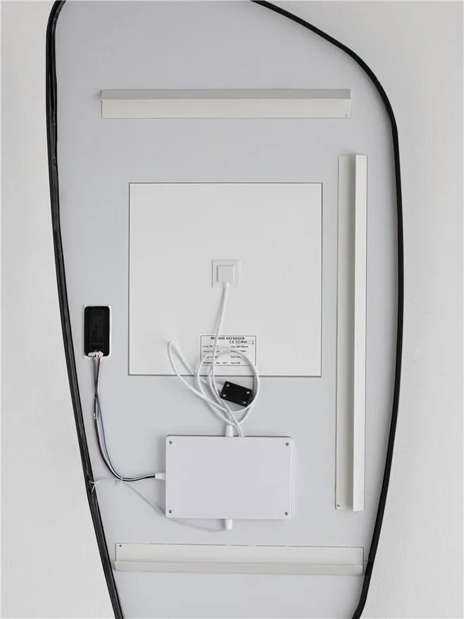 Oglinda cu iluminat LED pentru baie IP44 SINIA 65x135cm