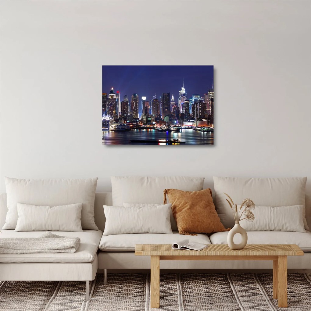 Tablou pe sticlă - Zgârie-nori din New York iluminate (70x50 cm)