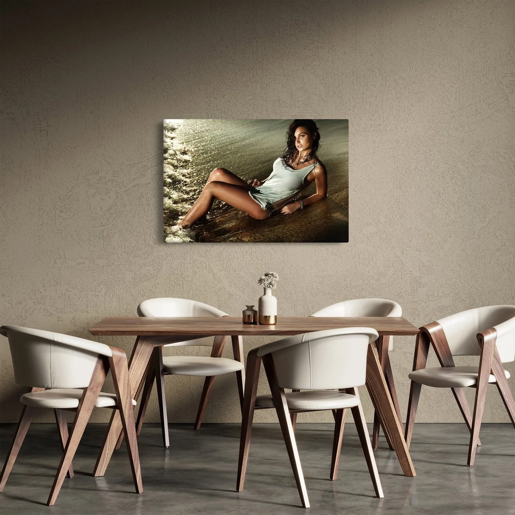 Tablou cu femeie pe plajă (90x60 cm)