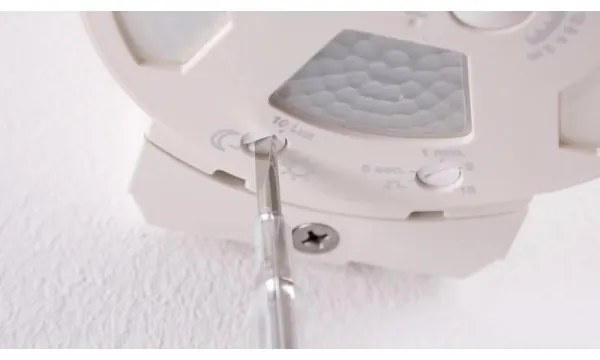 Senzor de mișcare de exterior SenslQ S alb IP54 STEINEL 034955