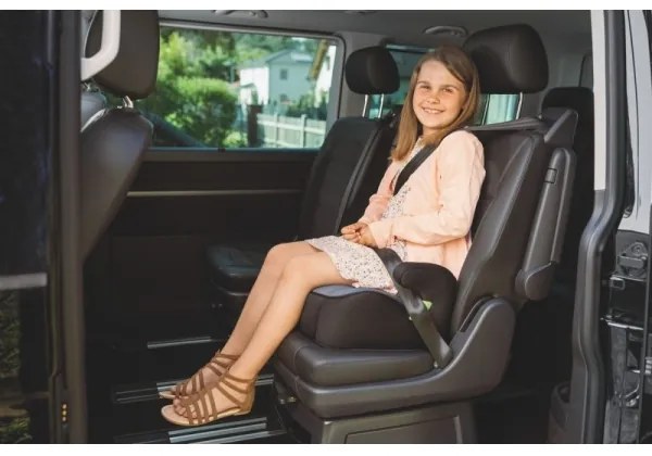 OSANN - Înălțător auto Isofix i-Size, 126-150 cm, negru