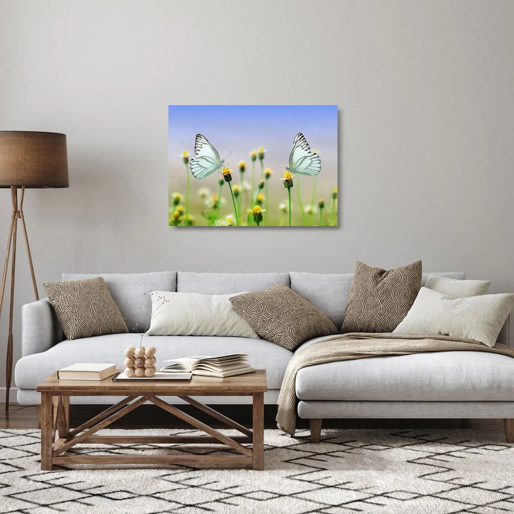 Tablou pe sticlă cu fluture pe floare (70x50 cm)