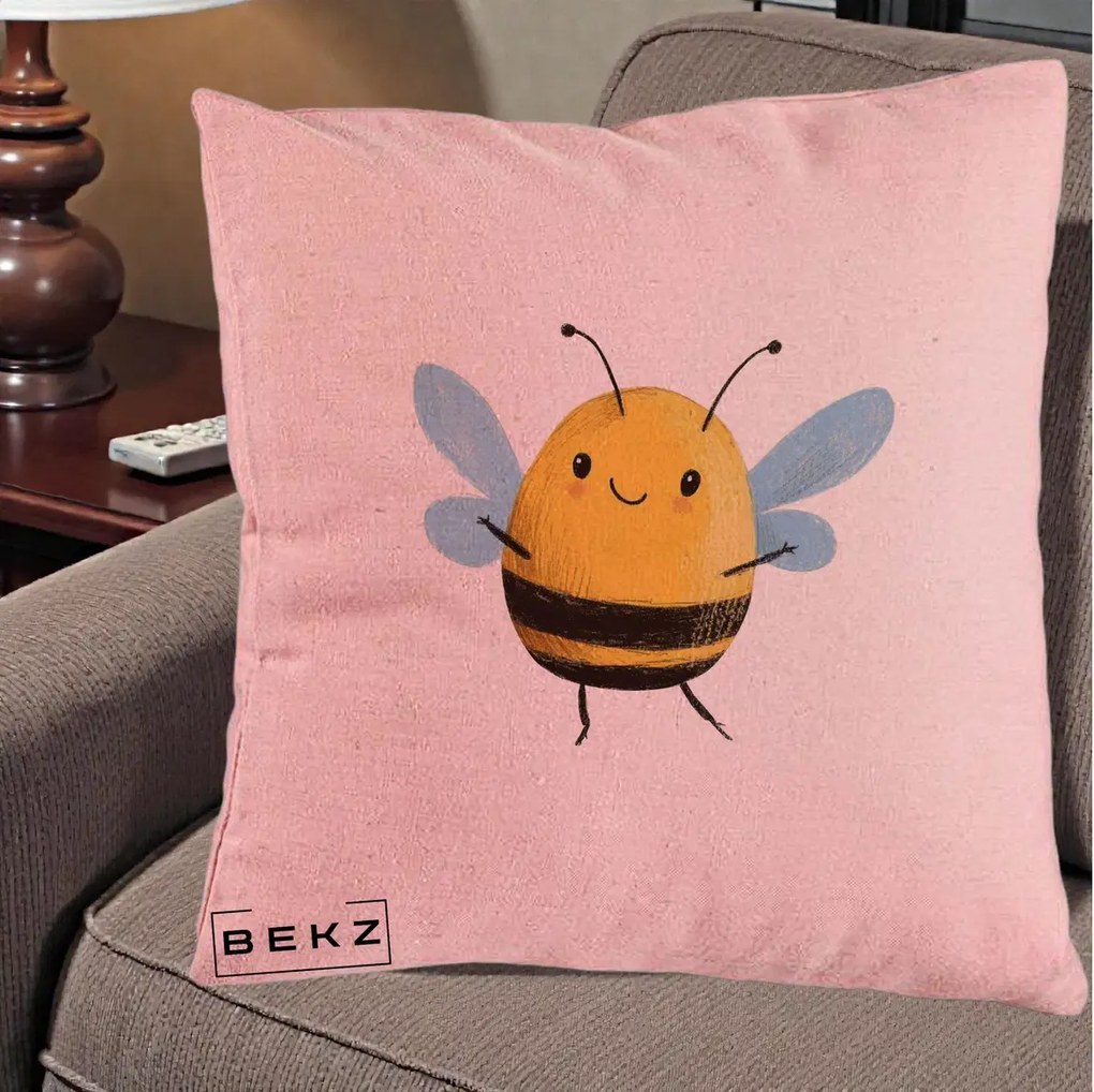 Perna Decorativa Buburuza pe Trifoi cu Patru Foi, 40x40 cm, Roz, Husa Detasabila, Perna Inclusa, BEKZ®