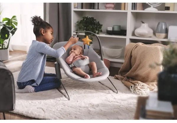 Șezlong pentru bebeluși CALMEE gri KINDERKRAFT