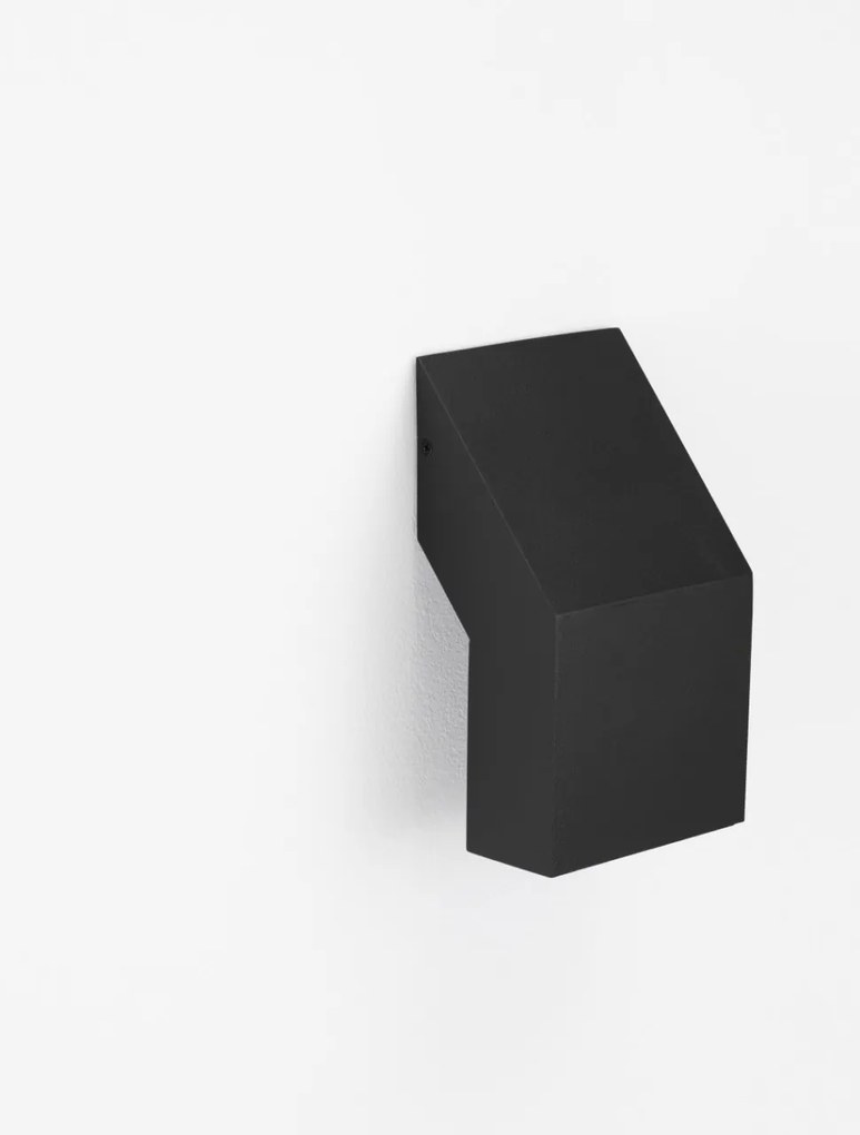 Aplica LED de perete pentru iluminat exterior IP65 FERRON