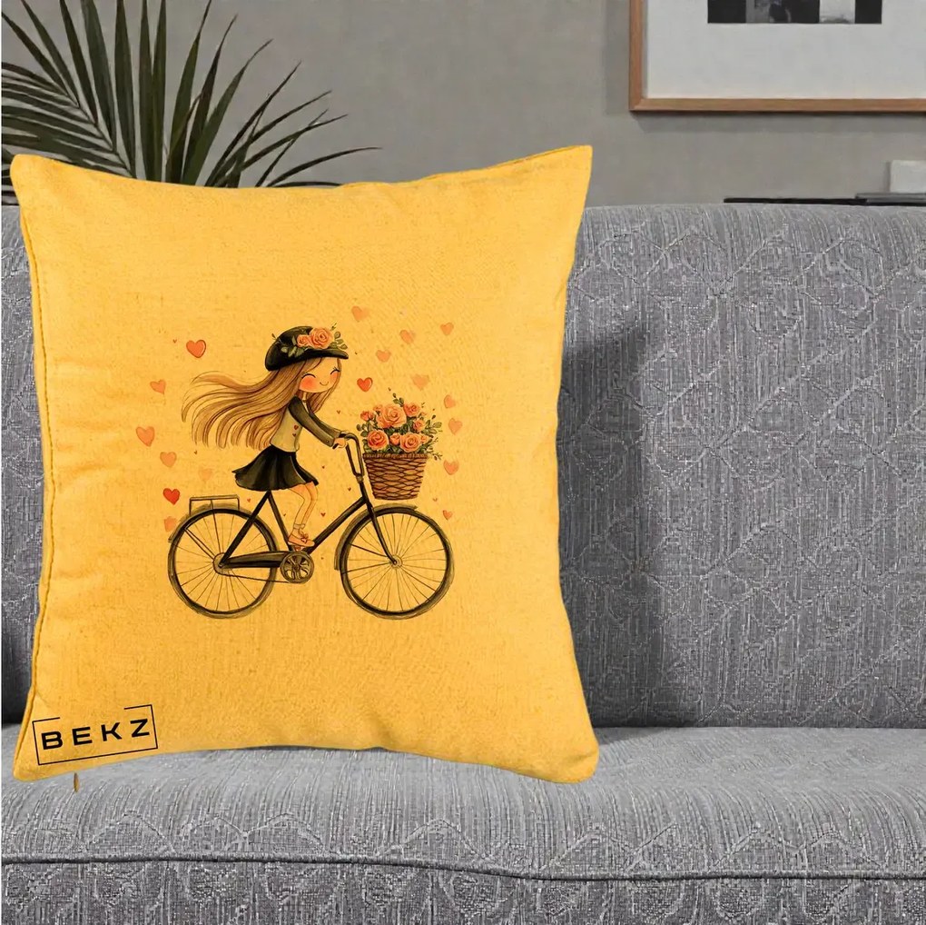 Perna Decorativa Fetita Kawaii pe Bicicleta cu Trandafiri si Inimioare, 40x40 cm, Galben, Husa Detasabila, Perna Inclusa, BEKZ®