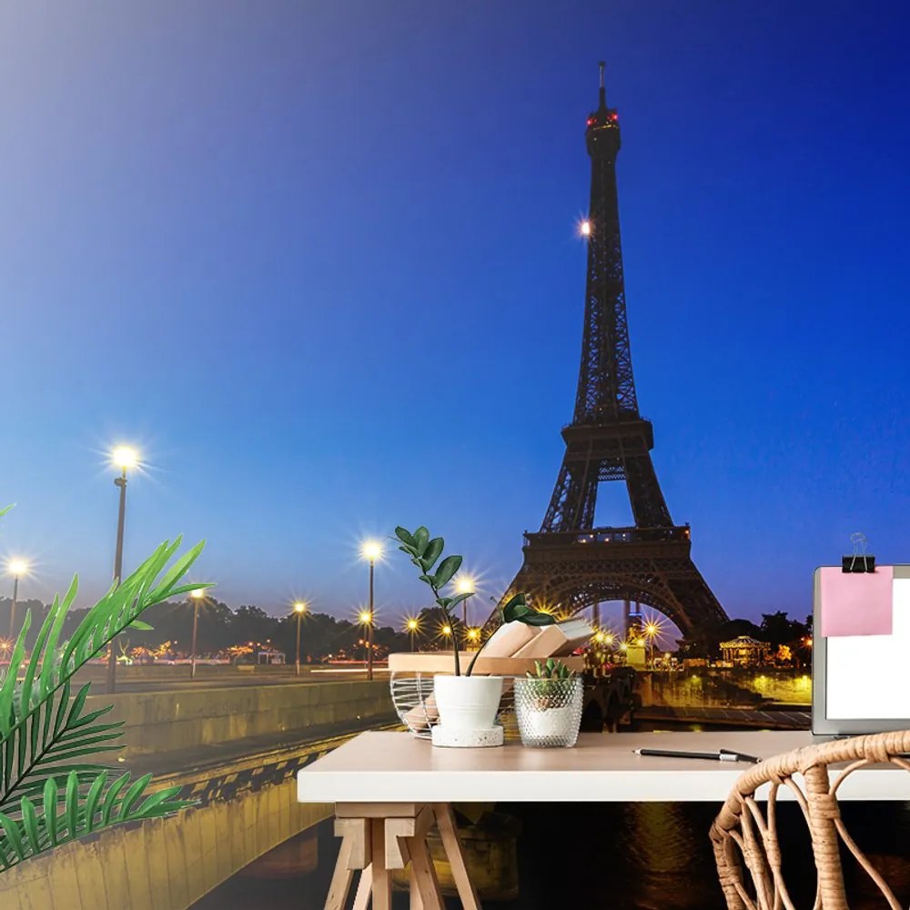 Fototapet autoadeziv Turnul Eiffel noaptea